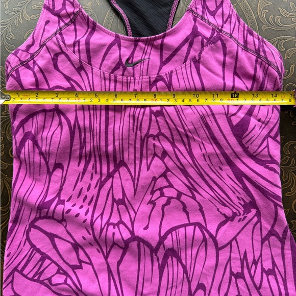 Nike athletic tank top - Picture 4 of 5